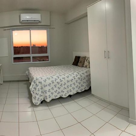 ריבייראו פרטו Studio Com Estrutura De Um Hotel מראה חיצוני תמונה