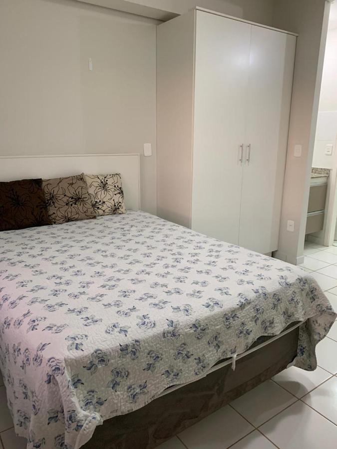 ריבייראו פרטו Studio Com Estrutura De Um Hotel מראה חיצוני תמונה